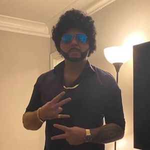 Meet your Posher, Mirza